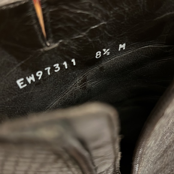 Women’s Stuart Weitzman boots. Python, or some kind of snake leather. - Picture 8 of 14